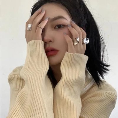 残缺的蛇伕